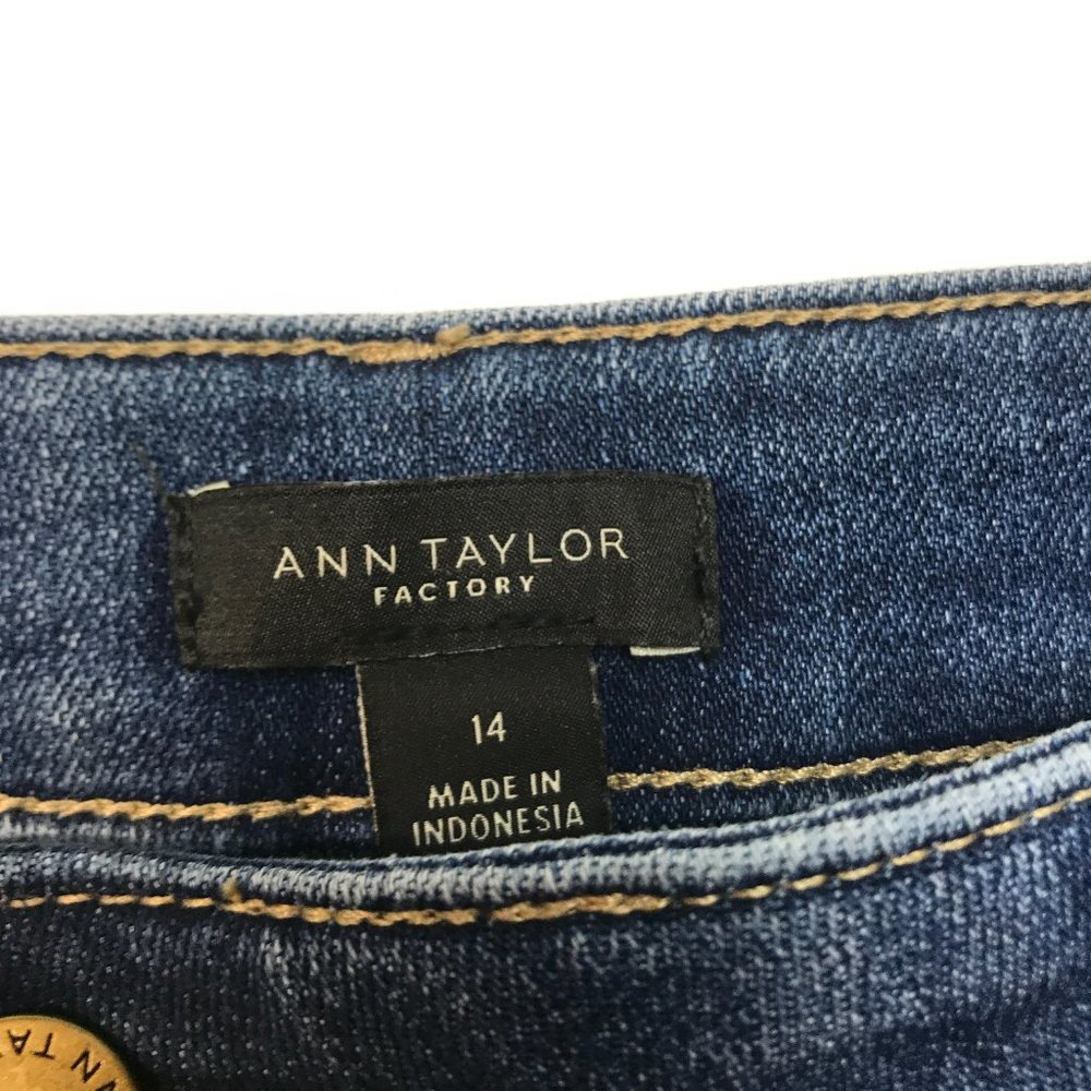 Ann Taylor Factory Women's Jeans Sz: 14  ID# 70308 - Picture 5 of 6